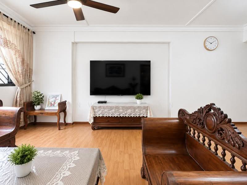 21 Holland Drive, 21 Holland Drive, Tanglin / Holland / Bukit Timah, 3 Bedrooms, 1,259 sqft, HDB Flat For Sale, by Anwar Chan, 500267873 - PropertyGuru.com.sg
