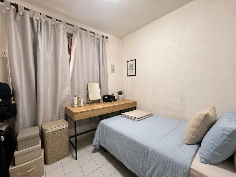 27 New Upper Changi Road, 27 New Upper Changi Road, Bedok / Upper East Coast, 2 Bedrooms, 700 sqft, HDB Flat For Sale, by May Li, 500267898 - Bedroom - PropertyGuru.com.sg