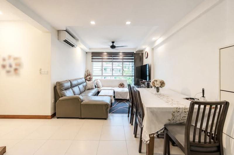 213A Compassvale Lane, 213A Compassvale Drive, Hougang / Punggol / Sengkang, 3 Bedrooms, 1,023 sqft, HDB Flat For Sale, by Sani Faisal, 500267906 - Living Room - PropertyGuru.com.sg