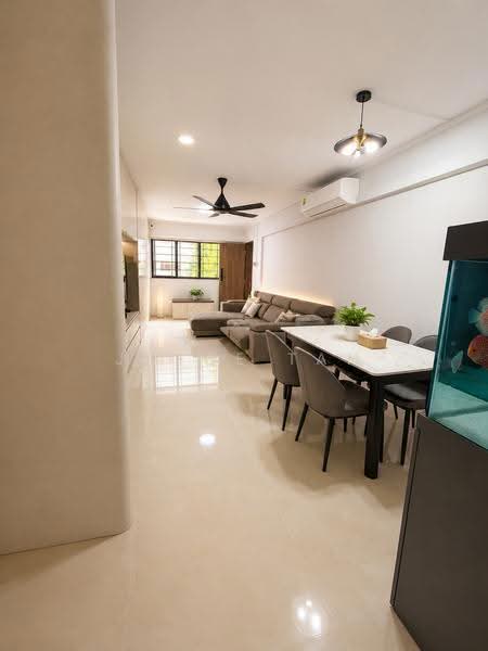 434 Jurong West Street 42, 434 Jurong West Street 42, Boon Lay / Jurong / Tuas, Room Rental, 120 sqft, HDB Flat For Rent, by Joyce Tan, 500267907 - Living Room - PropertyGuru.com.sg