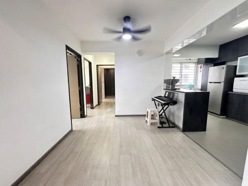166B Yung Kuang Court, 166B Yung Kuang Road, Boon Lay / Jurong / Tuas, 3 Bedrooms, 1,001 sqft, HDB Flat For Sale, by Sandy Hong, 500267910 - PropertyGuru.com.sg