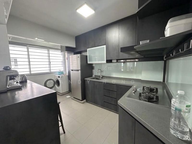 166B Yung Kuang Court, 166B Yung Kuang Road, Boon Lay / Jurong / Tuas, 3 Bedrooms, 1,001 sqft, HDB Flat For Sale, by Sandy Hong, 500267910 - PropertyGuru.com.sg