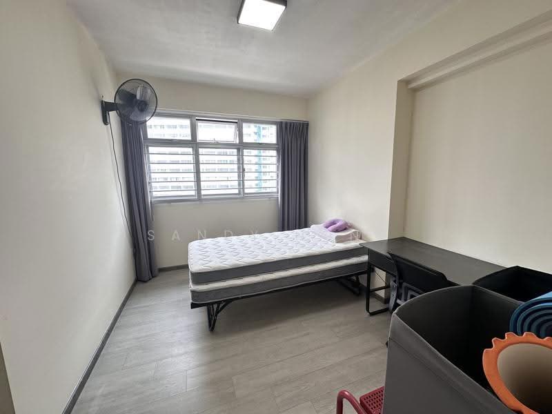 166B Yung Kuang Court, 166B Yung Kuang Road, Boon Lay / Jurong / Tuas, 3 Bedrooms, 1,001 sqft, HDB Flat For Sale, by Sandy Hong, 500267910 - PropertyGuru.com.sg