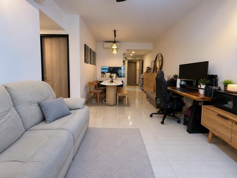 Sol Acres, 8 Choa Chu Kang Grove, Dairy Farm / Bukit Panjang / Choa Chu Kang, 3 Bedrooms, 1,044 sqft, Condominium For Sale, by Marc Dass, 500267912 - Living Room - PropertyGuru.com.sg