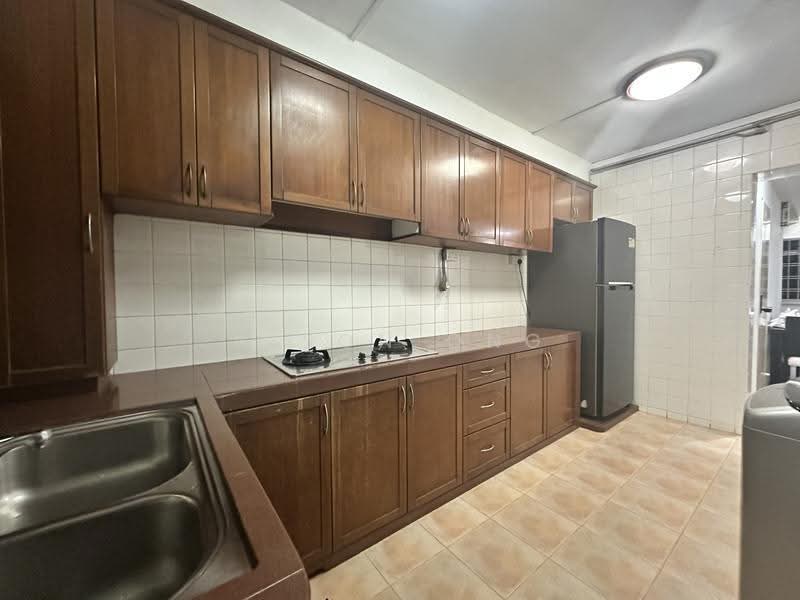 131 Rivervale Street, 131 Rivervale Street, Hougang / Punggol / Sengkang, 3 Bedrooms, 1,076 sqft, HDB Flat For Rent, by Alson Ong, 500267915 - Kitchen - PropertyGuru.com.sg