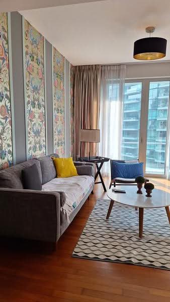 Cairnhill Crest, 2 Cairnhill Circle, Orchard / River Valley, 1 Bedroom, 818 sqft, Condominium For Rent, by GEORGE, 500267918 - Living Room - PropertyGuru.com.sg