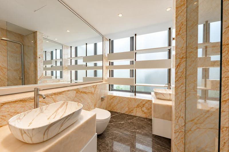Marina Collection, 13 Cove Drive, Harbourfront / Telok Blangah, 4 Bedrooms, 2,390 sqft, Condominium For Sale, by Caden Neo, 500267919 - Bathroom - PropertyGuru.com.sg