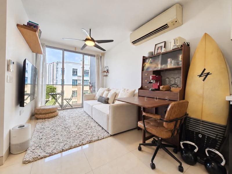 Centra Residence, 8 Lorong 7 Geylang, Eunos / Geylang / Paya Lebar, 2 Bedrooms, 958 sqft, Condominium For Sale, by Jeffrey Zeus, 500267926 - Living Room - PropertyGuru.com.sg