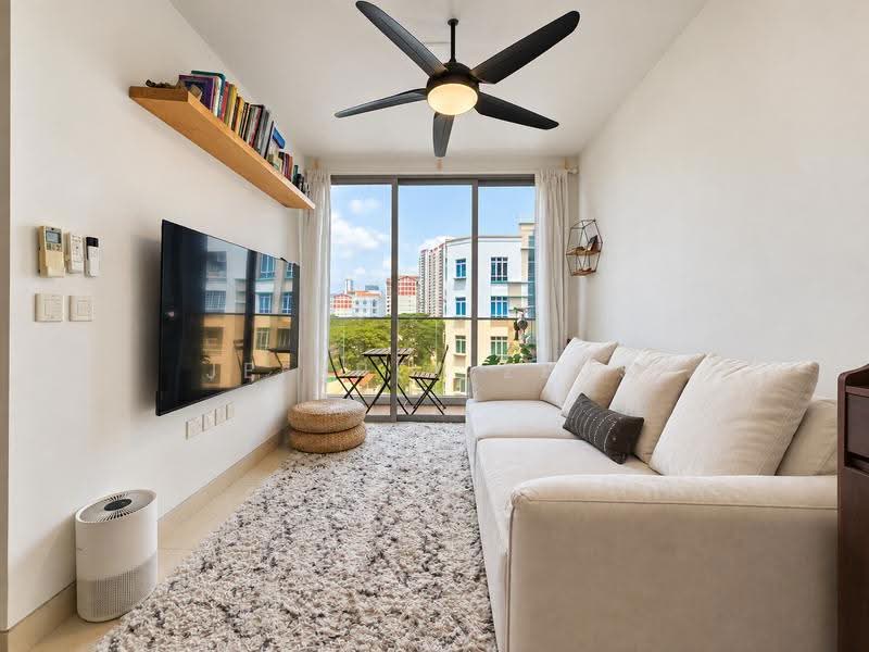 Centra Residence, 8 Lorong 7 Geylang, Eunos / Geylang / Paya Lebar, 2 Bedrooms, 958 sqft, Condominium For Sale, by Jeffrey Zeus, 500267926 - Living Room - PropertyGuru.com.sg