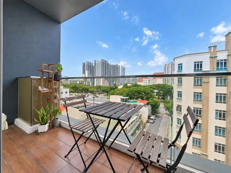 Centra Residence, 8 Lorong 7 Geylang, Eunos / Geylang / Paya Lebar, 2 Bedrooms, 958 sqft, Condominium For Sale, by Jeffrey Zeus, 500267926 - Balcony - PropertyGuru.com.sg