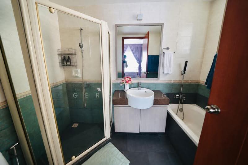 The Rivervale, 1 Rivervale Link, Hougang / Punggol / Sengkang, 3 Bedrooms, 1,292 sqft, Condominium For Sale, by Gerald Ng, 500267936 - Bathroom - PropertyGuru.com.sg