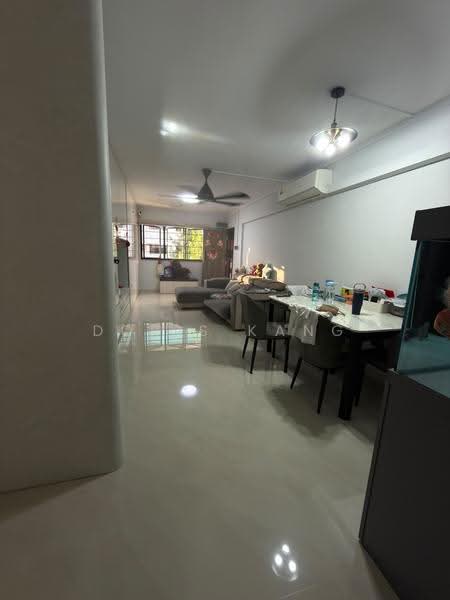 434 Jurong West Street 42, 434 Jurong West Street 42, Boon Lay / Jurong / Tuas, Room Rental, 120 sqft, HDB Flat For Rent, by Doris Kang, 500267938 - Living Room - PropertyGuru.com.sg