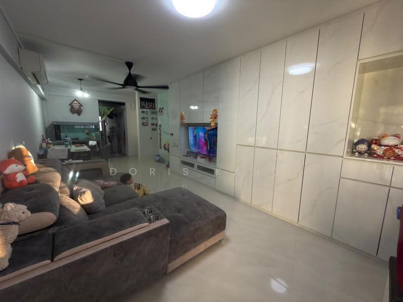434 Jurong West Street 42, 434 Jurong West Street 42, Boon Lay / Jurong / Tuas, Room Rental, 120 sqft, HDB Flat For Rent, by Doris Kang, 500267938 - Living Room - PropertyGuru.com.sg