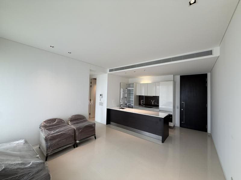 Scotts Square, 8 Scotts Road, Orchard / River Valley, 2 Bedrooms, 893 sqft, Condominium For Sale, by Samuel Eyo, 500267946 - PropertyGuru.com.sg