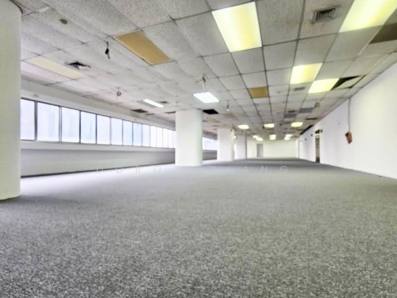 Golden Mile Tower, 6001 6001, Beach Road / Bugis / Rochor, 3,777 sqft, Office For Rent, by Dorothy Ang, 500267952 - CommercialGuru.com.sg