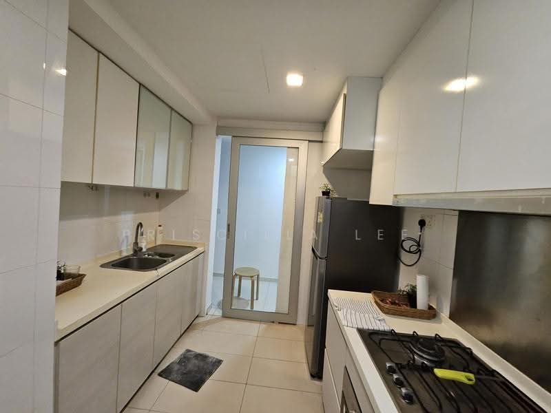 Common Room Near Airport, MRT & International Schools, Pasir Ris / Tampines, Room Rental, 120 sqft, Condominium For Rent, by Priscilla Lee, 500267956 - Kitchen - PropertyGuru.com.sg