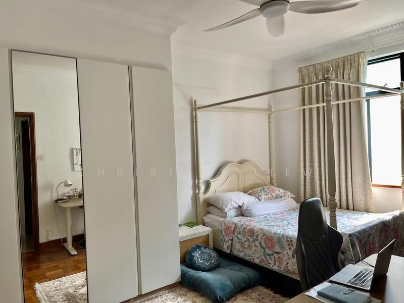Spring Grove, 53 Grange Road, Tanglin / Holland / Bukit Timah, 2 Bedrooms, 1,012 sqft, Condominium For Sale, by Christina Liew, 500267970 - Bedroom - PropertyGuru.com.sg