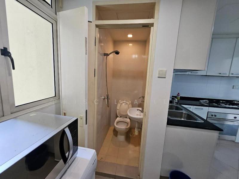 Meraprime, 301 Jalan Bukit Ho Swee, Alexandra / Commonwealth, Room Rental, 100 sqft, Condominium For Rent, by Priscilla Lee, 500267972 - Kitchen - PropertyGuru.com.sg