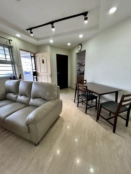 275 Toh Guan Road, 275 Toh Guan Road, Boon Lay / Jurong / Tuas, 3 Bedrooms, 969 sqft, HDB Flat For Sale, by Ganesan Nesh, 500267977 - Living Room - PropertyGuru.com.sg