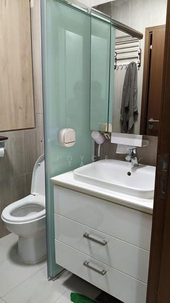 The Hillford, 178 Jln Jurong Kechil, Clementi Park / Upper Bukit Timah, Room Rental, 110 sqft, Condominium For Rent, by Joyce Tan, 500267978 - Bathroom - PropertyGuru.com.sg