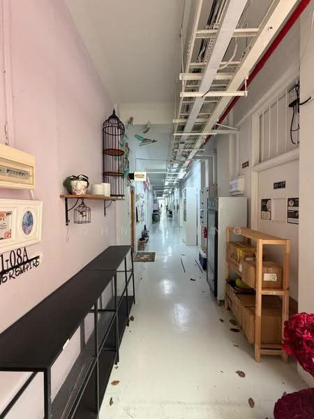 Pearl's Hill Terrace, 18 Pearl's Hill Terrace, Alexandra / Commonwealth, 1,260 sqft, Shop / Shophouse For Rent, by John Cheng, 500267982 - Corridor - CommercialGuru.com.sg