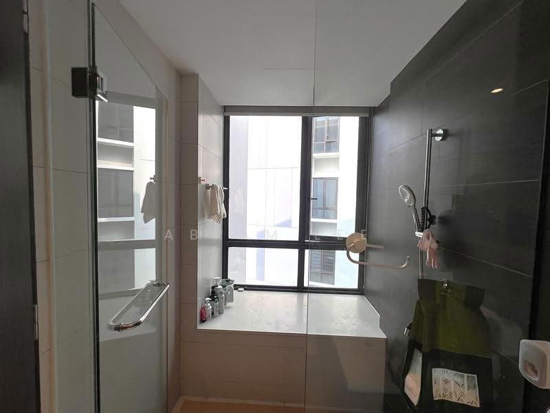 D'Nest, 149 Pasir Ris Grove, Pasir Ris / Tampines, 3 Bedrooms, 947 sqft, Condominium For Sale, by Abram Lee, 500267989 - Bathroom - PropertyGuru.com.sg