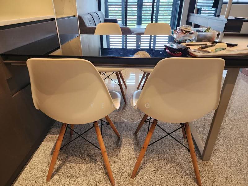 The Hillier, 6 Hillview Rise, Dairy Farm / Bukit Panjang / Choa Chu Kang, 2 Bedrooms, 615 sqft, Condominium For Rent, by Yen Ng, 500268006 - Living Room - PropertyGuru.com.sg
