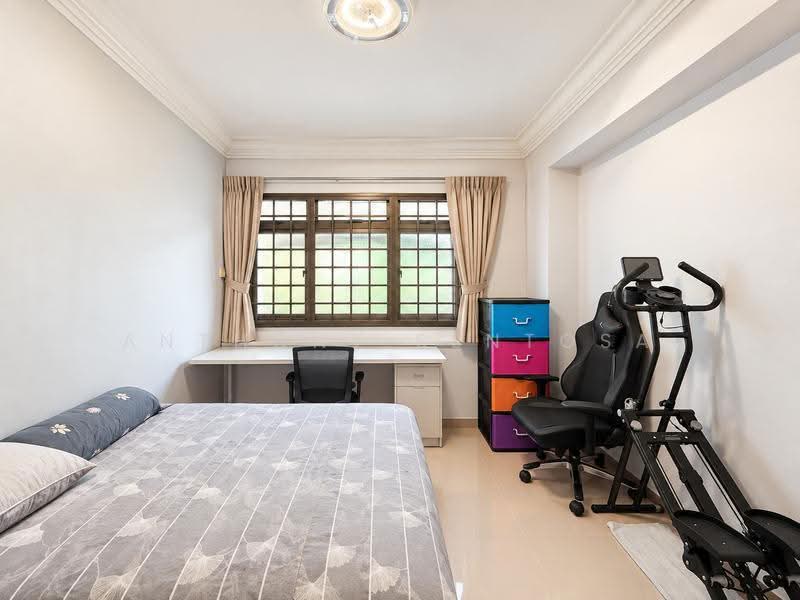 647 Jurong West Street 61, 647 Jurong West Street 61, Boon Lay / Jurong / Tuas, 4 Bedrooms, 1,292 sqft, HDB Flat For Sale, by Anthony Sentosa, 500268009 - Bedroom - PropertyGuru.com.sg