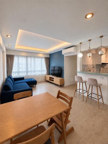 28D Dover Crescent, 28D Dover Crescent, Buona Vista / West Coast / Clementi New Town, 3 Bedrooms, 1,023 sqft, HDB Flat For Sale, by Han Teo, 500268013 - Living Room - PropertyGuru.com.sg