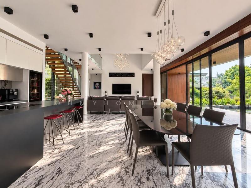 Changi grove, Mariam Close, Changi Airport / Changi Village, 6 Bedrooms, 7,126 sqft, Bungalow House For Sale, by EVON NG, 500268030 - Kitchen - PropertyGuru.com.sg