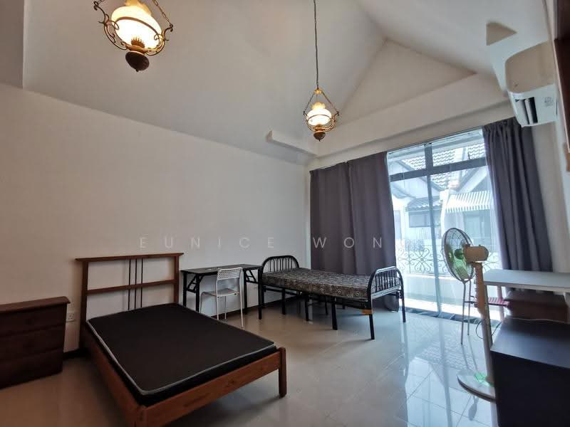 Barossa Gardens, Pasir Panjang Road, Buona Vista / West Coast / Clementi New Town, 4 Bedrooms, 2,045 sqft, Terraced House For Sale, by Eunice Wong, 500268036 - Bedroom - PropertyGuru.com.sg