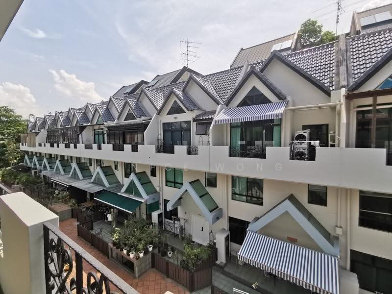 Barossa Gardens, Pasir Panjang Road, Buona Vista / West Coast / Clementi New Town, 4 Bedrooms, 2,045 sqft, Terraced House For Sale, by Eunice Wong, 500268036 - Exterior - PropertyGuru.com.sg