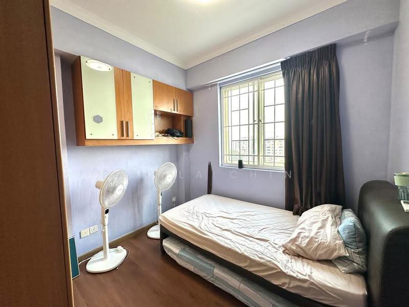 Rivervale Crest, 5 Rivervale Crescent, Hougang / Punggol / Sengkang, 3 Bedrooms, 1,152 sqft, Condominium For Sale, by Pamela Chin, 500268039 - Bedroom - PropertyGuru.com.sg