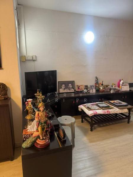 18 Joo Seng Road, 18 Joo Seng Road, Macpherson / Potong Pasir, 3 Bedrooms, 772 sqft, HDB Flat For Rent, by Parry Tiwari Pradeep, 500268041 - Living Room - PropertyGuru.com.sg
