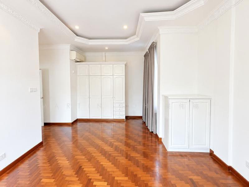 NASSIM BUNGALOW!! Regular, Wide-Frontage Plot!!, Nassim | Fernhill | Ladyhill | Orange Grove Road, Tanglin / Holland / Bukit Timah, 4 Bedrooms, 7,300 sqft, Bungalow House For Sale, by Martin Goh 吴伟楠, 500268043 - Interior - PropertyGuru.com.sg