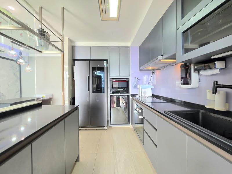 Hundred Palms Residences, 276 Yio Chu Kang Road, Hougang / Punggol / Sengkang, 3 Bedrooms, 1,055 sqft, Condominium For Sale, by Millie Tan, 500268045 - Kitchen - PropertyGuru.com.sg