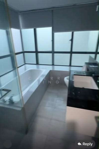 8 Saint Thomas, 8 Saint Thomas Walk, Orchard / River Valley, 3 Bedrooms, 1,302 sqft, Condominium For Rent, by Cherry Ling, 500268049 - Bathroom - PropertyGuru.com.sg