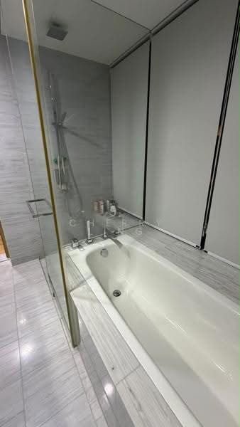8 Saint Thomas, 8 Saint Thomas Walk, Orchard / River Valley, 3 Bedrooms, 1,302 sqft, Condominium For Rent, by Cherry Ling, 500268049 - Bathroom - PropertyGuru.com.sg