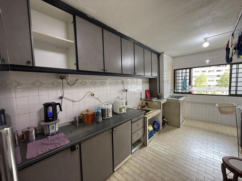 473 Jurong West Street 41, 473 Jurong West Street 41, Boon Lay / Jurong / Tuas, 2 Bedrooms, 721 sqft, HDB Flat For Sale, by Mark Tan, 500268054 - Kitchen - PropertyGuru.com.sg