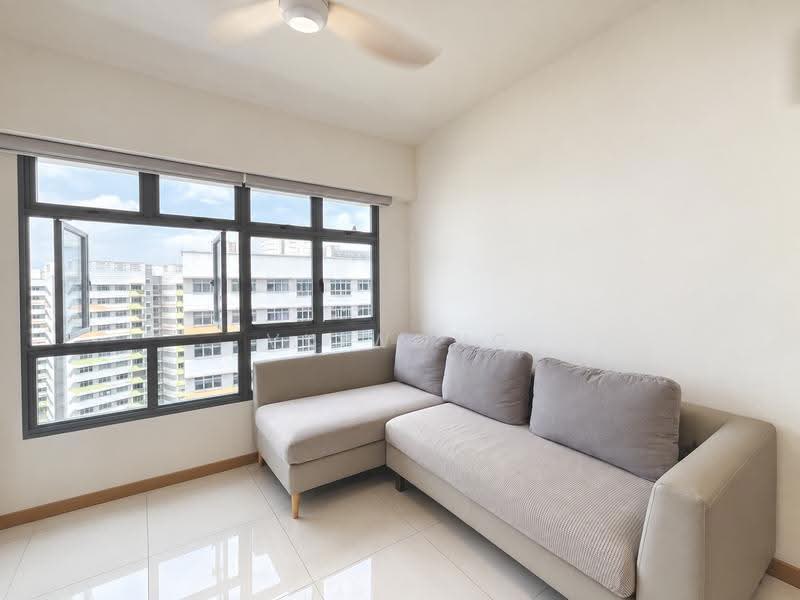 622A Tampines Avenue 12, 622A Tampines Avenue 12, Pasir Ris / Tampines, 3 Bedrooms, 1,001 sqft, HDB Flat For Sale, by VK Wong, 500268078 - Living Room - PropertyGuru.com.sg
