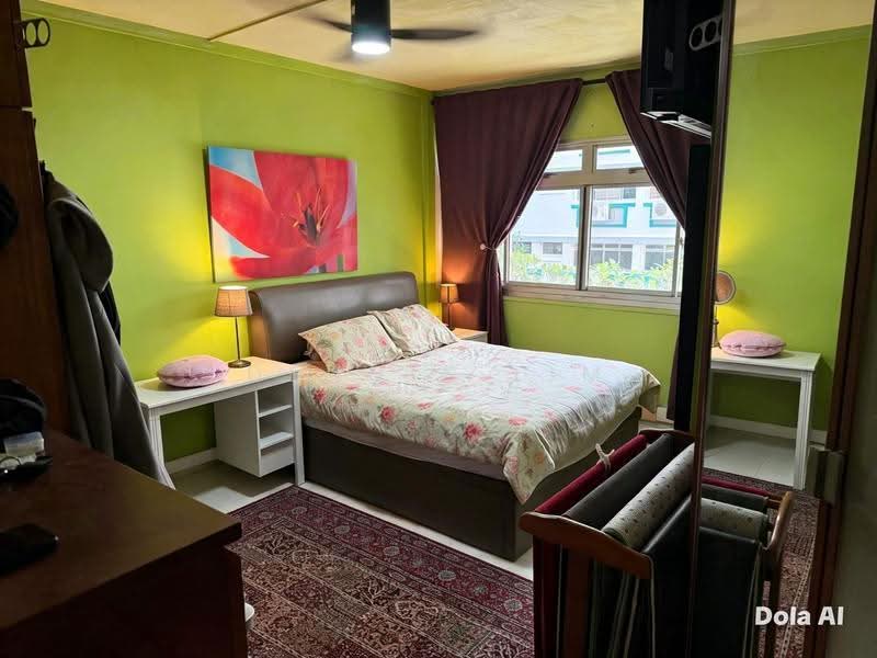719 Pasir Ris Street 72, 719 Pasir Ris Street 72, Pasir Ris / Tampines, 4 Bedrooms, 1,367 sqft, HDB Flat For Sale, by Dennis Lim, 500268079 - Bedroom - PropertyGuru.com.sg