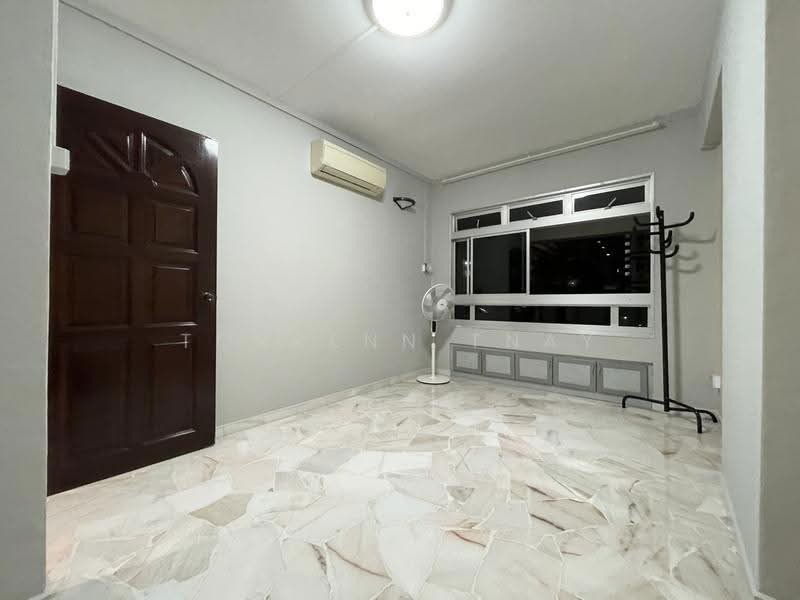 215 Pasir Ris Street 21, 215 Pasir Ris Street 21, Pasir Ris / Tampines, Room Rental, 159 sqft, HDB Flat For Rent, by Torrenn Tnay, 500268080 - Interior - PropertyGuru.com.sg