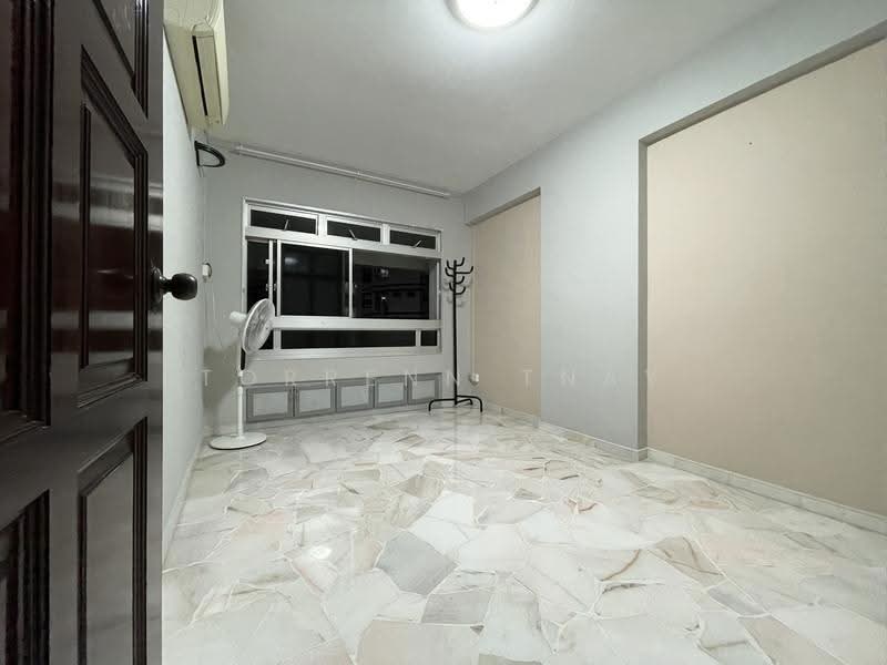 215 Pasir Ris Street 21, 215 Pasir Ris Street 21, Pasir Ris / Tampines, Room Rental, 159 sqft, HDB Flat For Rent, by Torrenn Tnay, 500268080 - Interior - PropertyGuru.com.sg