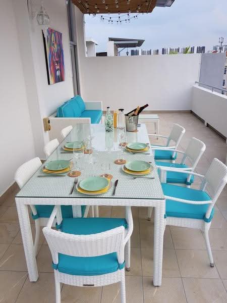 Evergreen View, 15 Lorong 36 Geylang, Eunos / Geylang / Paya Lebar, 2 Bedrooms, 1,593 sqft, Condominium For Sale, by Zack Chong, 500268089 - Balcony - PropertyGuru.com.sg