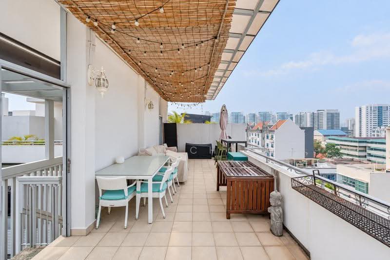 Evergreen View, 15 Lorong 36 Geylang, Eunos / Geylang / Paya Lebar, 2 Bedrooms, 1,593 sqft, Condominium For Sale, by Zack Chong, 500268089 - Balcony - PropertyGuru.com.sg