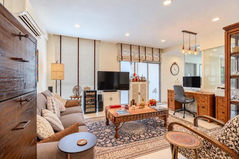 Evergreen View, 15 Lorong 36 Geylang, Eunos / Geylang / Paya Lebar, 2 Bedrooms, 1,593 sqft, Condominium For Sale, by Zack Chong, 500268089 - Living Room - PropertyGuru.com.sg