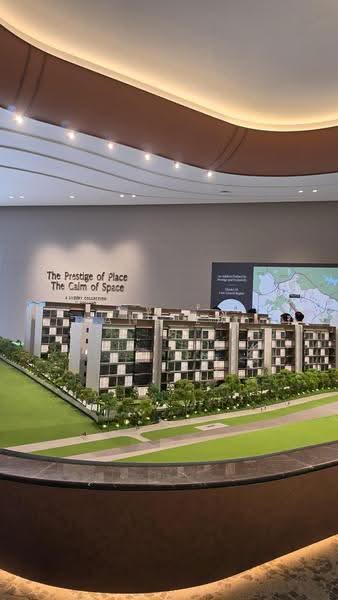 Amberwood at Holland, Tanglin / Holland / Bukit Timah, 3 Bedrooms, 872 sqft, Condominium For Sale, by Jane Lai, 500268093 - Exterior - PropertyGuru.com.sg