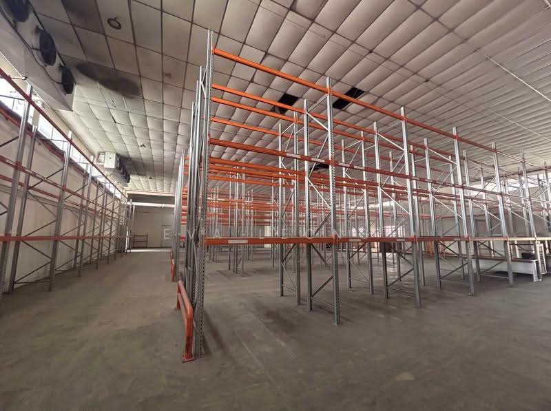 Woodlands vicinity, Admiralty / Woodlands, 95,000 sqft, Factory / Workshop (B2) For Sale, by Eva Leong, 500268107 - Interior - CommercialGuru.com.sg