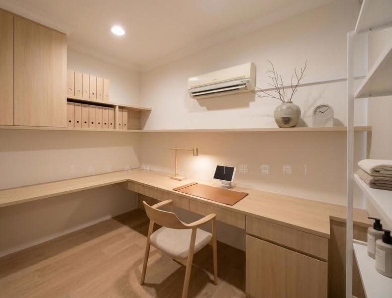 Lovable Linked Bungalow @ Sunset Way Landed Wide Frontage, Sunset Way, Clementi Park / Upper Bukit Timah, 5 Bedrooms, 3,500 sqft, Corner Terrace For Sale, by Sarah X. (郑雪梅), 500268127 - Study - PropertyGuru.com.sg