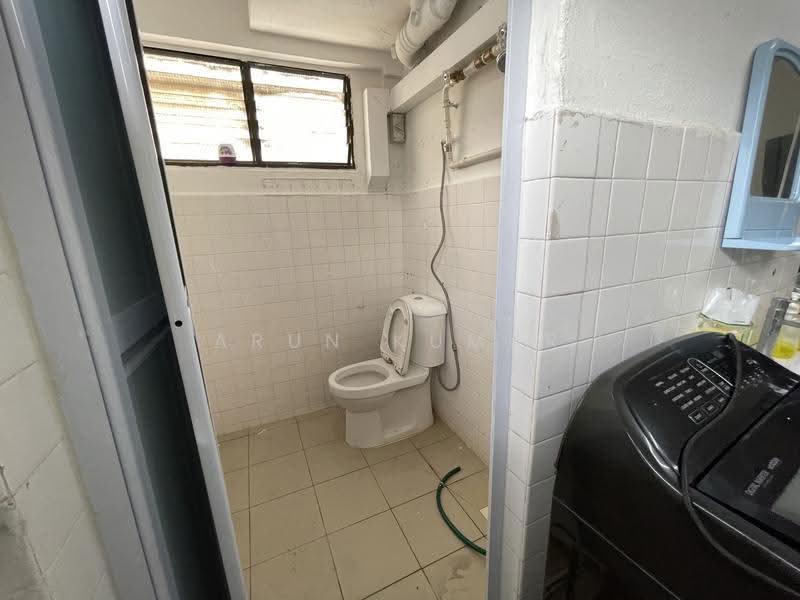 106 Hougang Ave 1, Hougang Avenue 1, Hougang / Punggol / Sengkang, 1,023 sqft, Shop / Shophouse For Rent, by Arun Kumar, 500268151 - Bathroom - CommercialGuru.com.sg